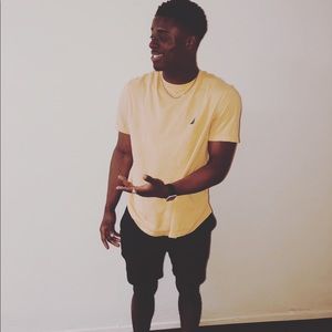 Meet your Posher, Emmanuel